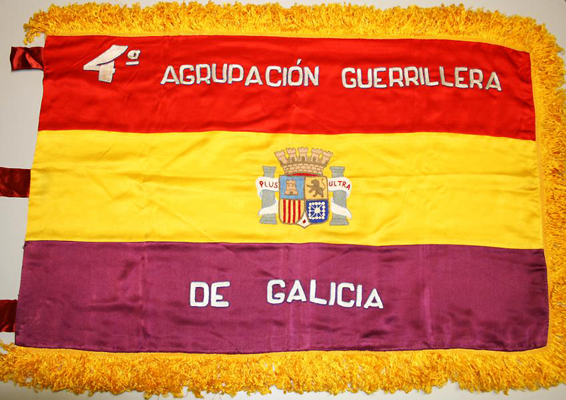 Bandera de la Agrupación Guerrillera de Galicia